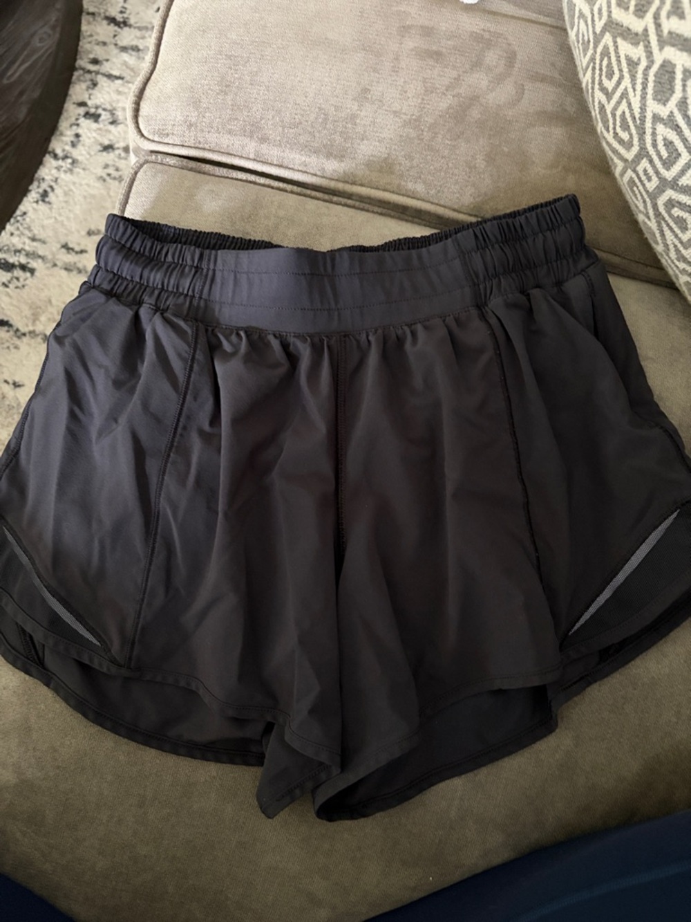 Lululemon hotty hot Women’s Black Athletic Shorts - Lightweight Running Shorts